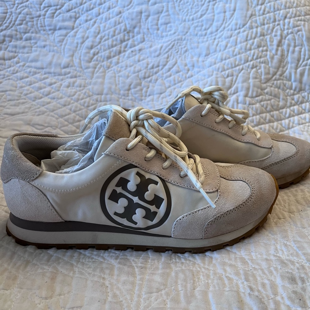 Tory Burch Annie Nylon Runner New Ivory 7